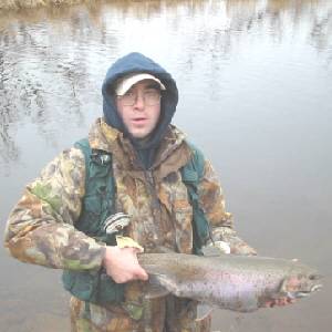 Mike Gee with a very nice Steelhead caught from Maxwell Creek